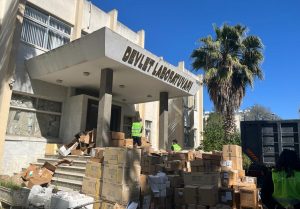 İmha edilmeyi bekleyen ilaçlar taşınmaya başlandı