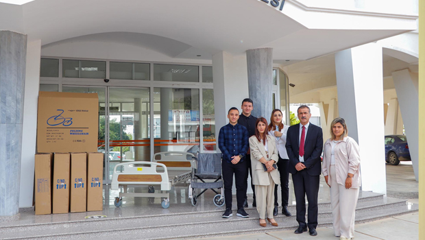 Gökçe Ailesi, “Mağusa’yı Dayanıştırma İyileştirecek” kampanyası kapsamında bağışta bulundu