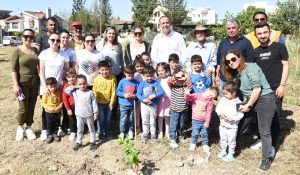 Lefkoşa Yeşil Sokak’ta fidanlar, depremde hayatını kaybeden tüm çocuklar anısına dikildi
