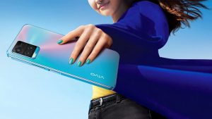 16 GB RAM ve OIS kamera: Vivo Y200 için geri sayım başladı!