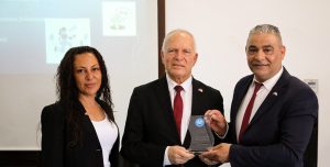 Töre, “Bağımlılık ve Teknoloji Bağımlılığı” seminerinin açılışına katıldı