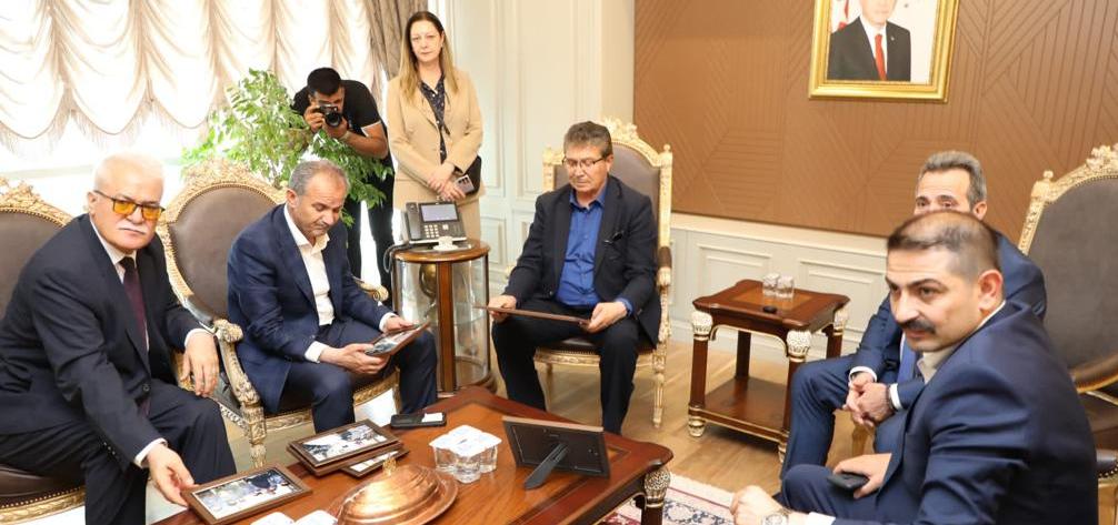 Başbakan Üstel ve beraberindeki heyet Adıyaman Valiliği’ni ziyaret etti