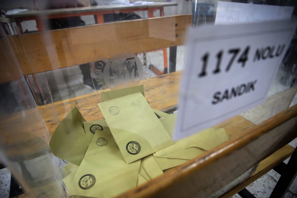 Türkiye YSK Başkanı Yener: Kurulumuza şu ana kadar yansıyan herhangi olumsuz bir durum söz konusu olmamıştır