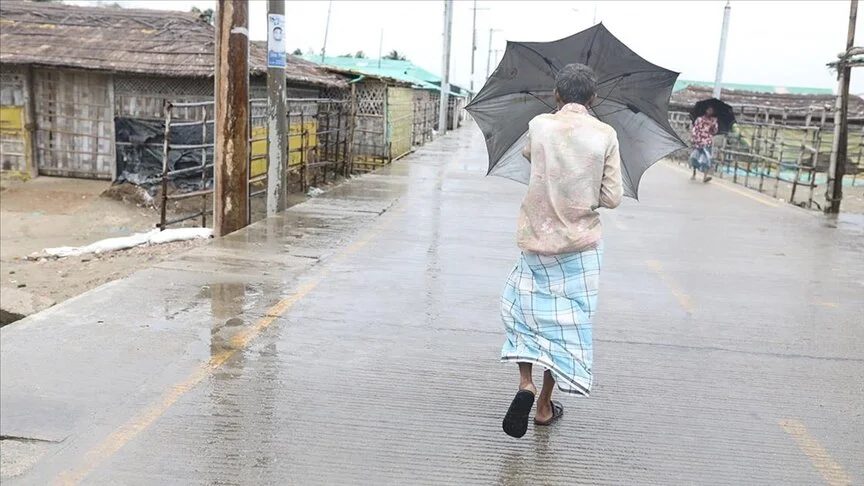 Myanmar’da etkili olan Mocha Kasırgası’nda 5 kişi öldü, 700’den fazla kişi yaralandı