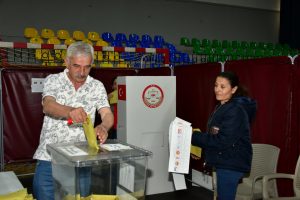 Türkiye’de Cumhurbaşkanlığı Seçimi’nin ikinci turunda KKTC’de oy verme işlemleri bugün sona eriyor