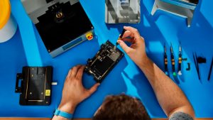 Apple, Kendin Tamir Et programında ‘nihayet’ dedirtti!