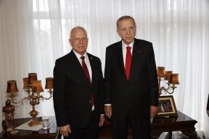 Erdoğan, Töre ile görüştü