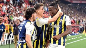 Fenerbahçe 9 yıl sonra kupa kaldırdı! Sosyal medya sallandı