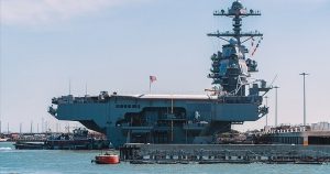 Dünyanın en büyük uçak gemisi NATO komutasında