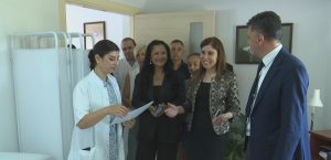 Altuğra ve Amcaoğlu Gönyeli-Alayköy Sağlık Evi’ni ziyaret etti