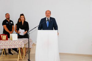 Cumhurbaşkanı Tatar, “Hayata Basket Atıyoruz Resim Yarışması Ödül Töreni”ne katıldı