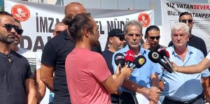 El-Sen, kurum önünde basın açıklaması yaptı