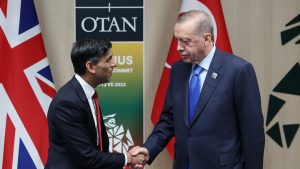 İngiltere ve Türkiye, terörle mücadelede işbirliğini derinleştirme konusunda mutabık kaldı