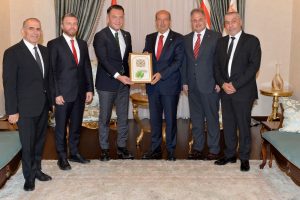 Cumhurbaşkanı Tatar, Kıbrıs Üniversiteler Birliği’ni kabul etti