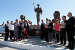 Başbakan Üstel, Erenköy Direnişi ve Şehitlerini Anma Günü törenine katıldı