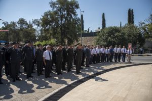 1 Ağustos Toplumsal Direniş Bayramı… Lefkoşa Şehitler Anıtı’nda tören düzenlendi