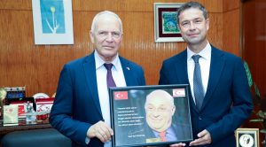 Cumhuriyet Meclisi Başkanı Töre, KKTC Abu Dabi Temsilciliği görevine atanan Koldaş’ı kabul etti