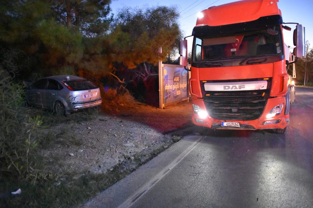 Girne-Çatalköy anayolundaki trafik kazasında iki kişi yaralandı