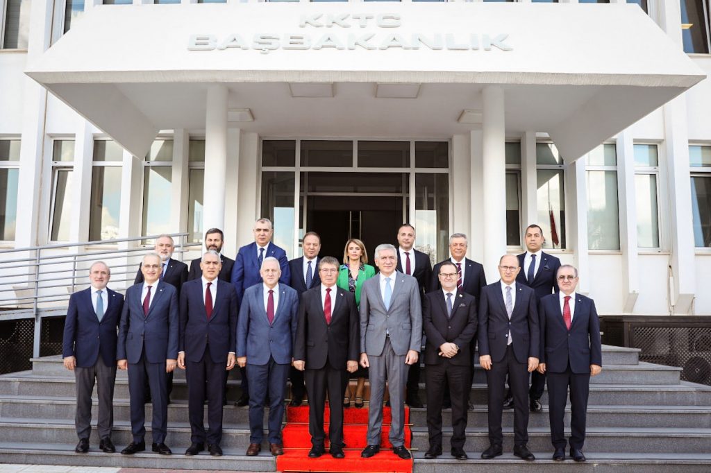 Başbakan Üstel, İSO Başkanı Erdal Bahçıvan ve beraberindeki heyeti kabul etti – BRTK