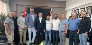 Bakan Oğuz, Karadeniz Kültür Derneği heyetini kabul etti – BRTK