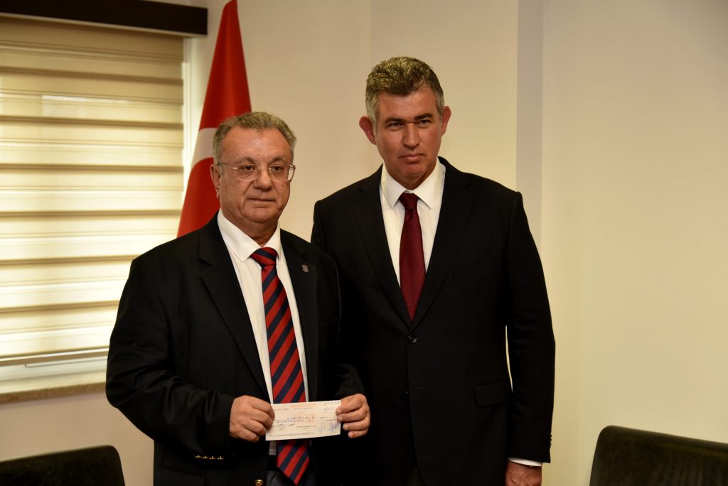 Türkiye Cumhuriyeti’nden Kayıp Şahıslar Komitesi’ne 100 bin dolar bağış – BRTK