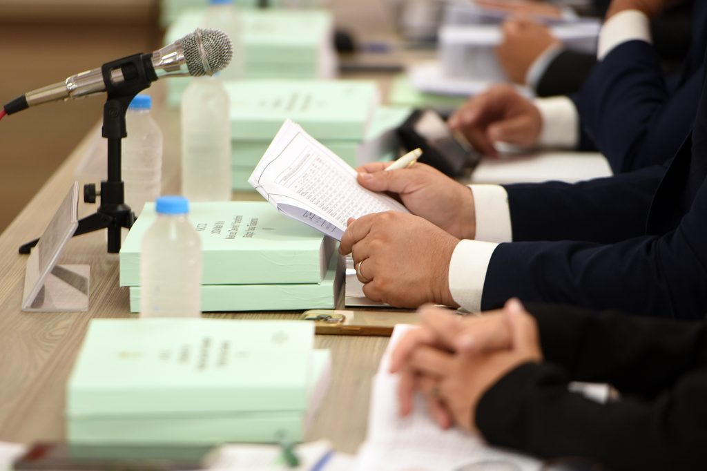 Bütçe görüşmeleri… Komitede Kamu Hizmeti Komisyonu Başkanlığı bütçesi ele alınıyor