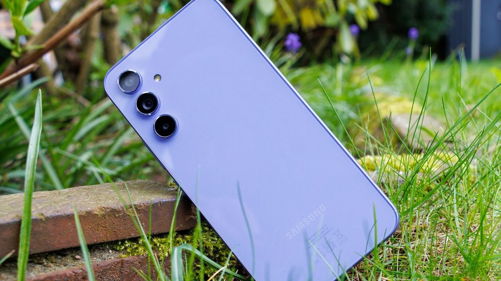Samsung’un orta seviye telefonuna 25W şarj şoku!