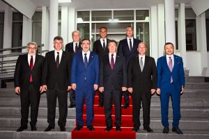 TC Cumhurbaşkanı Yardımcısı Yılmaz, Başbakan Üstel’i ziyaret etti