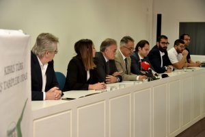 “22 Kasım Diş Hekimliği Günü ve Toplum Ağız ve Diş Sağlığı Haftası” dolayısıyla basın toplantısı düzenlendi