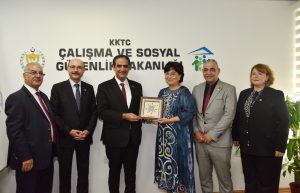 Gardiyanoğlu, Avrasya Eğitimcileri Birliği’ne üye sendikaların temsilcilerini kabul etti