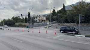 Polisten Girne Eziç kavşağıyla ilgili uyarı