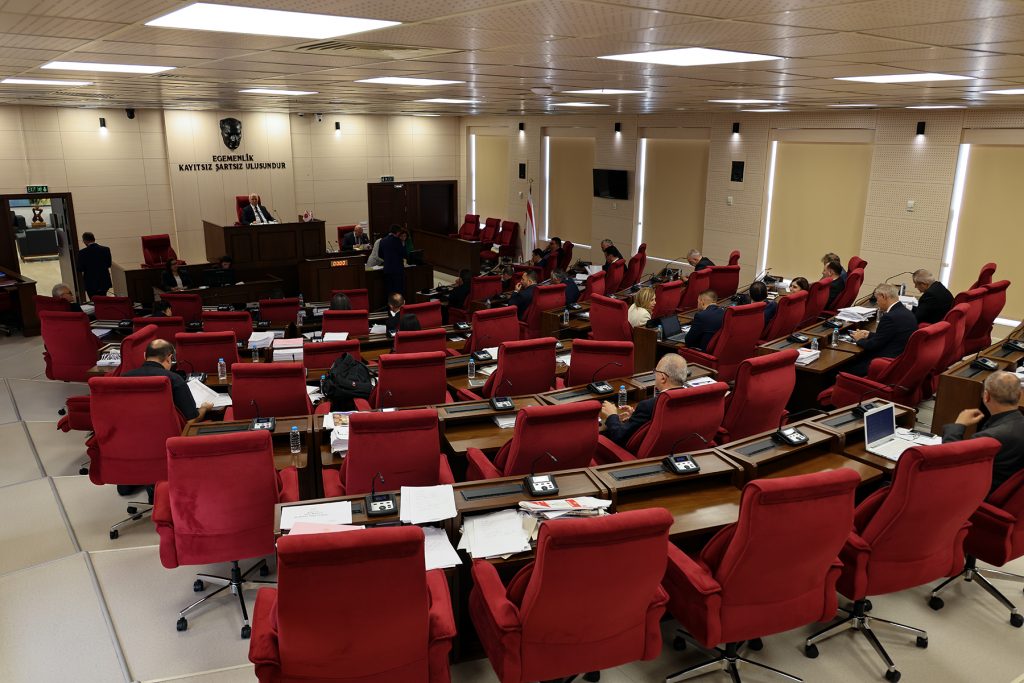 Meclis’te İsrail’in saldırılarını kınayan ortak deklarasyon okundu…Parti başkanları konuştu