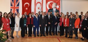 Ataoğlu Londra’da gençlerle bir araya geldi:Gençlerin kültürümüzü yaşatması önemli