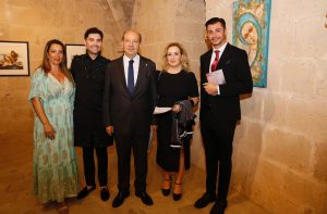 Cumhurbaşkanı Ersin Tatar ve eşi Sibel Tatar, kitap tanıtımı ve sergi açılışına katıldı