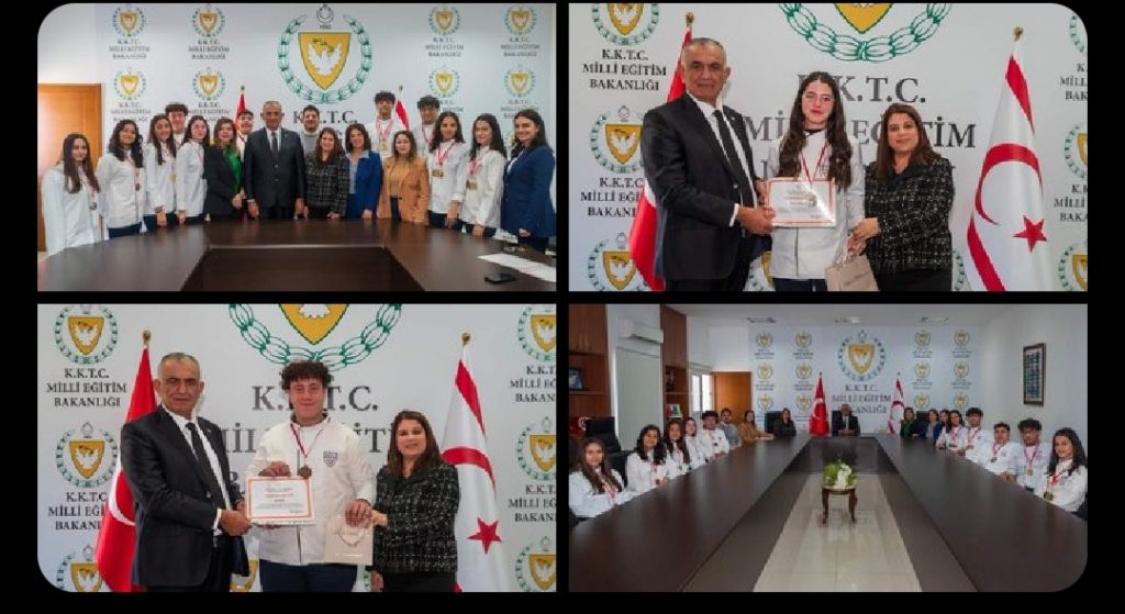 Çavuşoğlu,Haydarpaşa Ticaret Lisesi öğrencilerini ve ögretmenlerini kabul etti