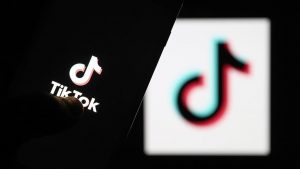 TikTok’ta müstehcen yayın yapan 6 kişi daha gözaltına alındı!