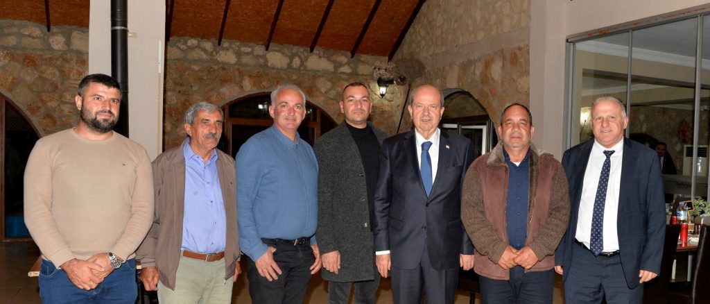 Cumhurbaşkanı Tatar, Güzelyurt İlçesi muhtarları ile bir araya geldi