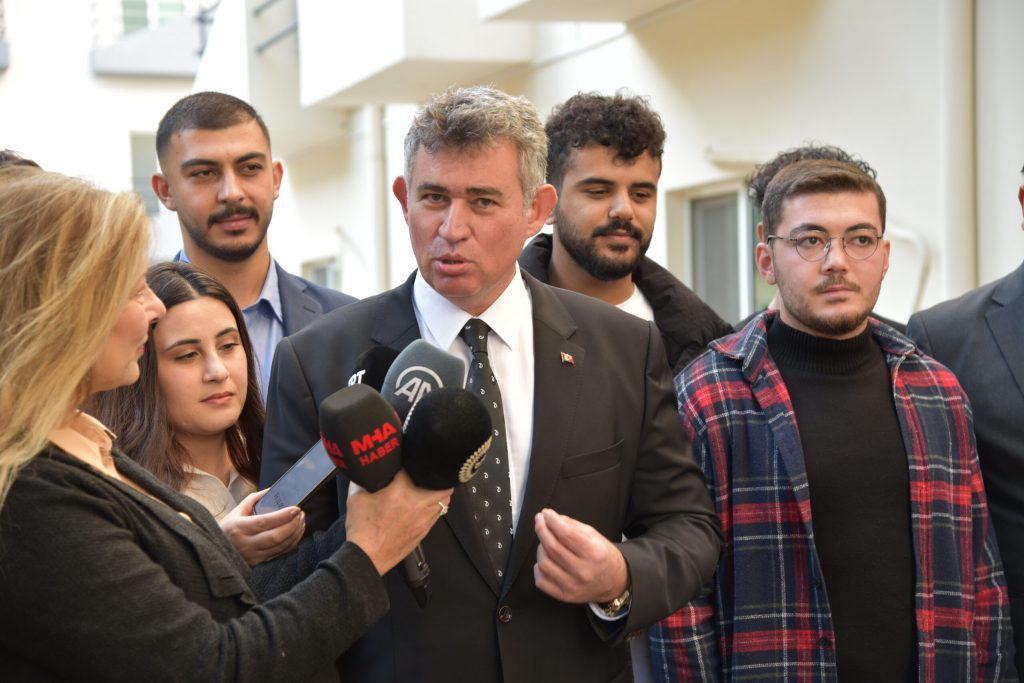 Büyükelçi Feyzioğlu, DAÜ’de hizmete sunulan yeni yurdu ziyaret etti – BRTK