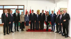 Dışişleri Bakanı Ertuğruloğlu, Türkiye-KKTC Parlamentolar Arası Dostluk Grubu’nu kabul etti – BRTK