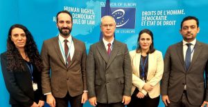 Meclis Heyeti Strasbourg’da Kıbrıs raportörü ile görüştü