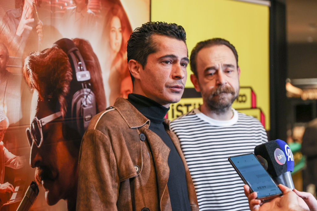 “Cem Karaca’nın Gözyaşları” filmi İzmir’de izleyicilerle buluştu