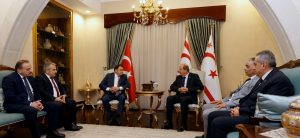 Cumhurbaşkanı Tatar, Türkiye Kamu Çalışanları Sendikaları Konfederasyonu heyetini kabul etti