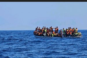 2 tekne ile 41 Suriyeli sığınmacı daha