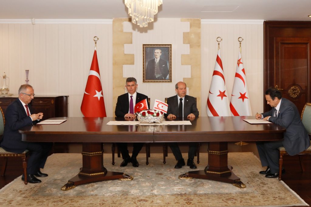 TC Cumhurbaşkanlığı Devlet Arşivleri Başkanlığı ile KKTC Milli Arşiv Dairesi arasında iş birliği protokolü imzalandı