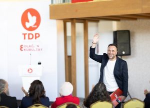 Çeler: “Yeni dönem ‘biz kime güveneceğiz, kime oy vereceğiz, kimi destekleyeceğiz’ diyenlerin sesine cevap olacak”