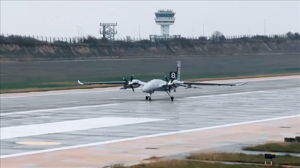 Bayraktar Akıncı’dan süpersonik füze atıldı! İşte o anlar