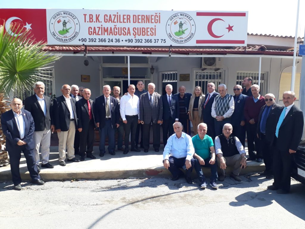 Töre, Gazimağusa’yı ziyaret etti, halkla bayramlaştı…