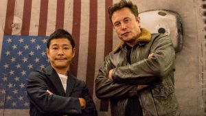 Japon milyarder, SpaceX ile yapacağı Ay yolculuğundan vaz mı geçti?