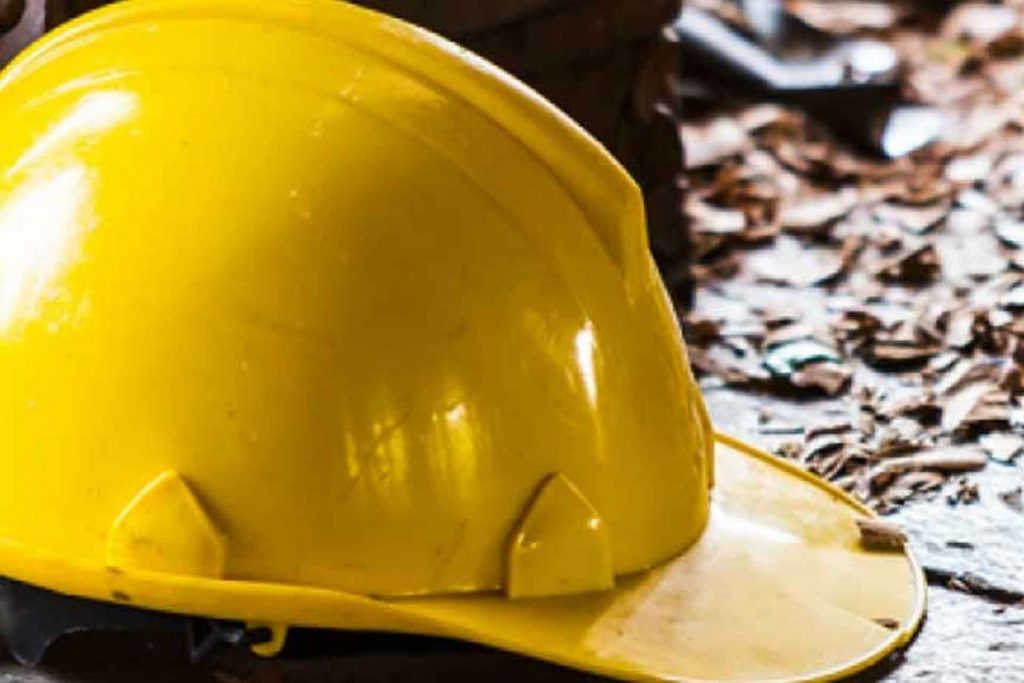 Girne ve Haspolat’ta iş kazası… İki kişi yaralandı