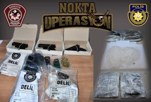 Girne Turizm Limanı’nda uyuşturucu ve tabanca bulundu…İki kişi tutuklandı